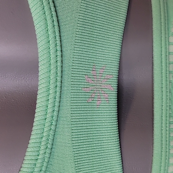 Athleta multi strap built in bra workout tank womens size S - Picture 6 of 10